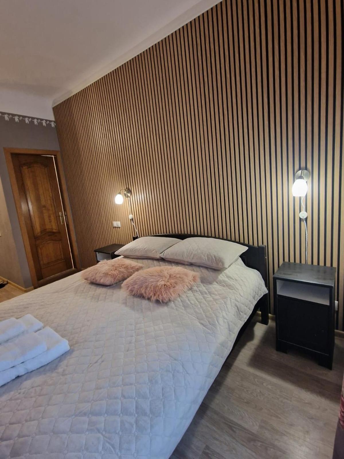 Rigas 20/1 Apartaments Cēsis Екстериор снимка